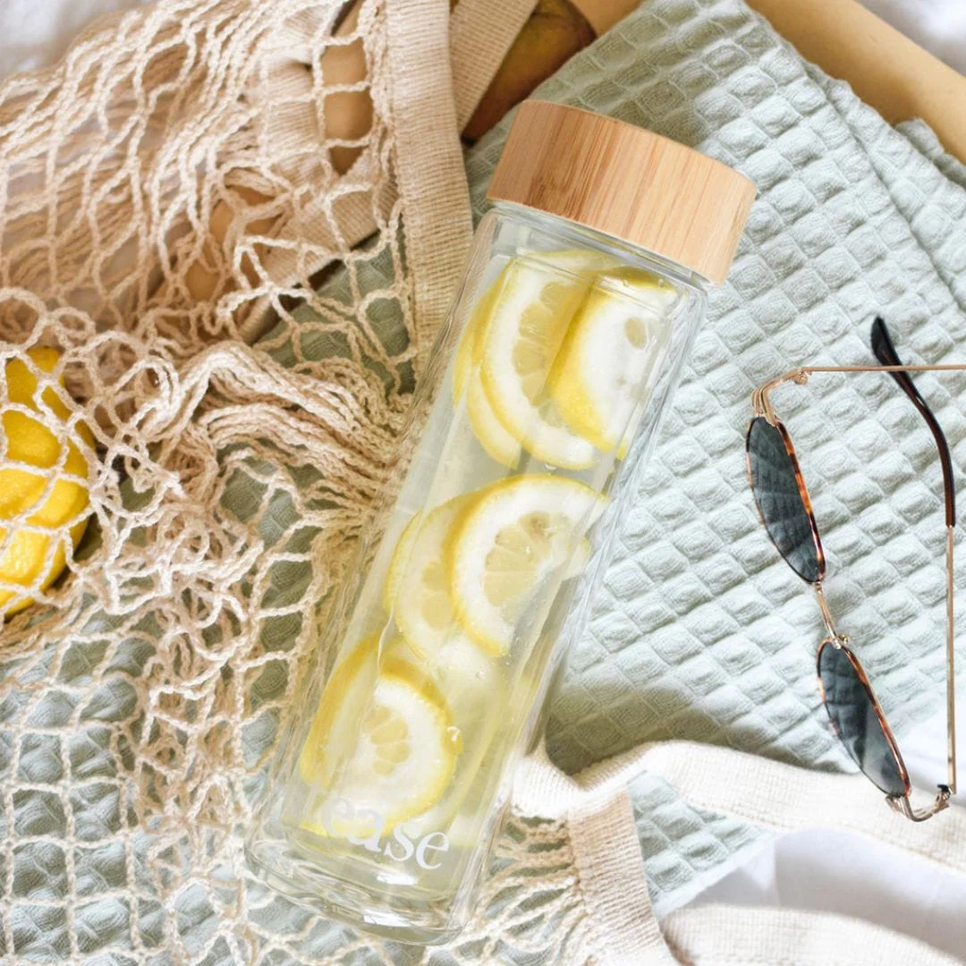 3 in 1 Sustainable Glass and Bamboo Tea Tumbler - Image 8